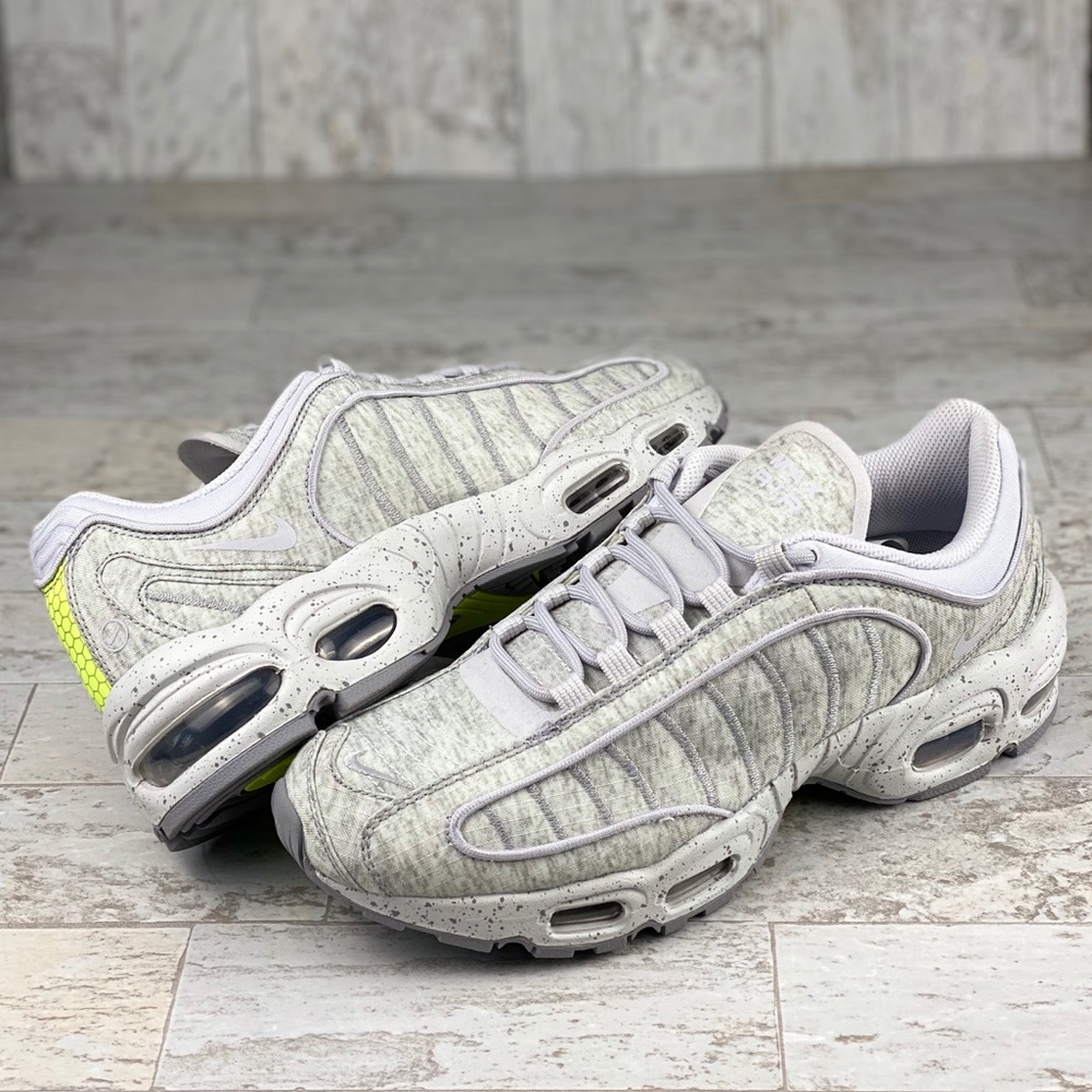 NIKE Air Max Tailwind 4 SP ‘Geyser Grey’